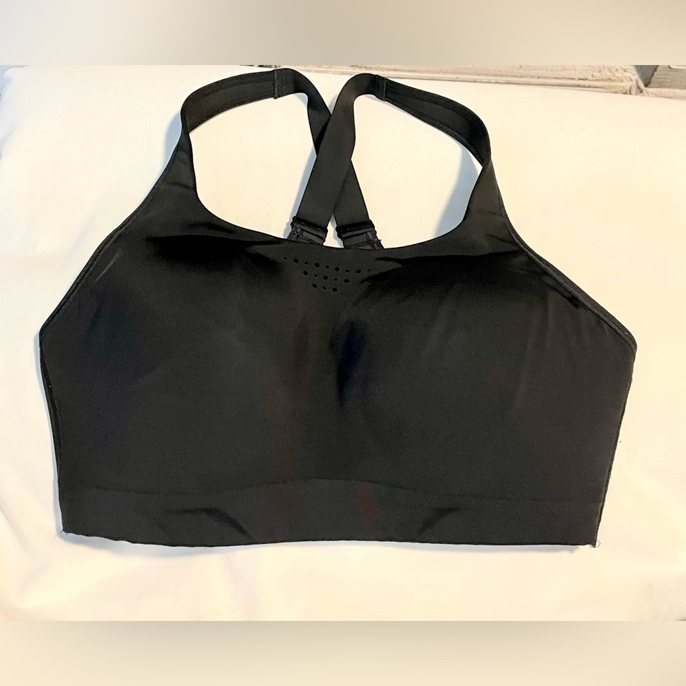 ATHLETA Phenomena Bra - 34DD - Black - Designed In San Francisco - EUC